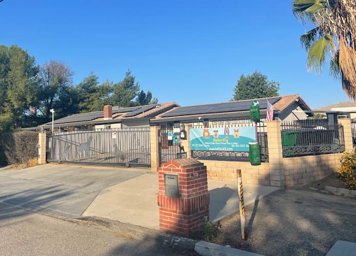 Dog day care center Better K9 Pet Resort Jurupa Valley