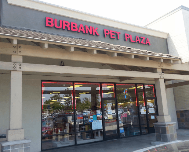 Dog day care center Burbank Pet Plaza Burbank
