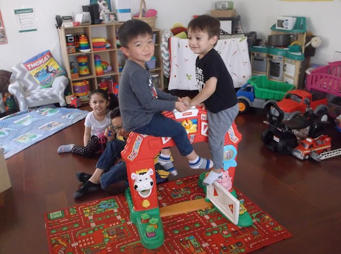 Dog day care center Children's Nest Family Daycare Santa Clarita
