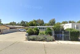 Dog day care center Double T Kennels Simi Valley