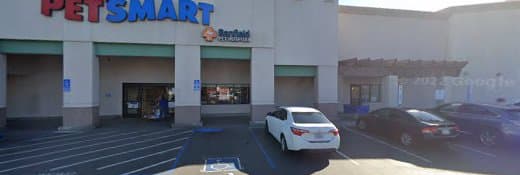 Dog day care center PetSmart Dog Training San Bernardino