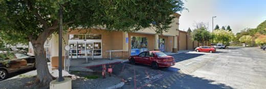 Dog day care center PetSmart Grooming San Mateo