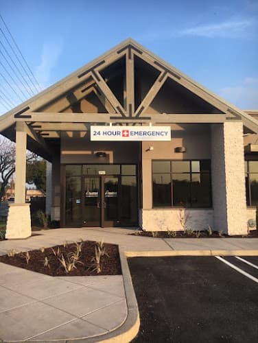 Dog day care center Standiford Veterinary Center - General Practice Modesto