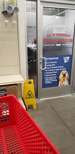 Dog day care center Tractor Supply Co. Moreno Valley