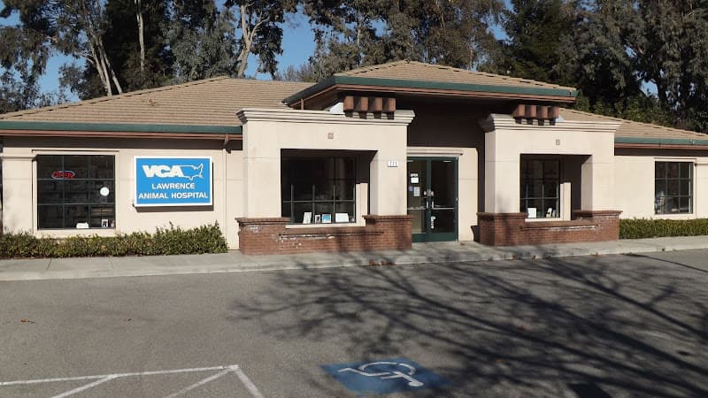 Dog day care center VCA Lawrence Animal Hospital Santa Clara