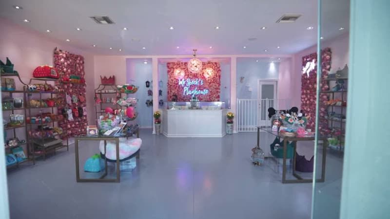 Dog Grooming Specks Daycare & Grooming Los Angeles