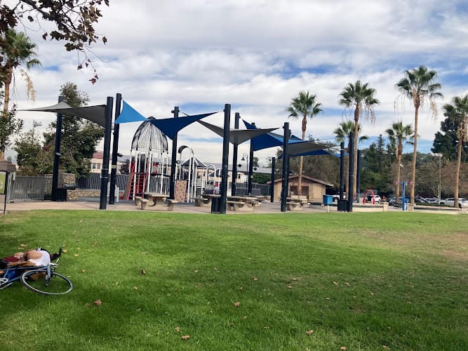 Dog Park Cerritos Park Burbank