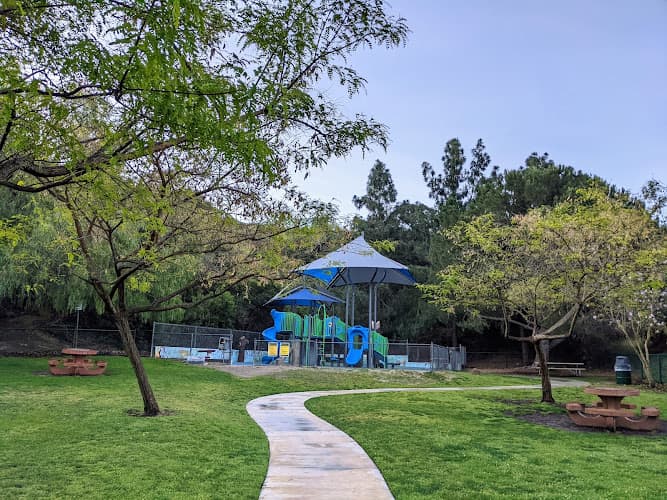Dog Park Lake Hollywood Park Compton