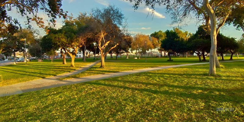 Dog Park Pan American Park Long Beach
