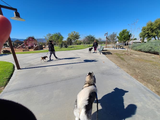 Dog Park Pikes Peak Park Jurupa Valley