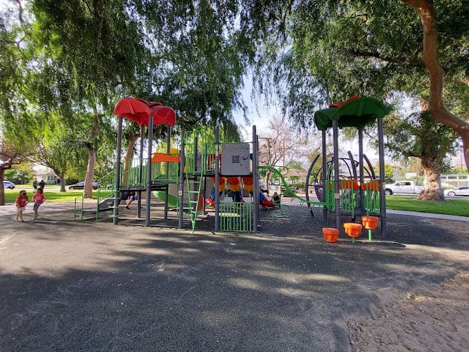 Dog Park Vickroy Park Burbank