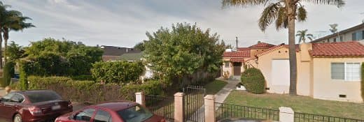 Dog trainer Alpha Dog Training Los Angeles