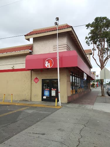 Dog trainer Family Dollar South Gate