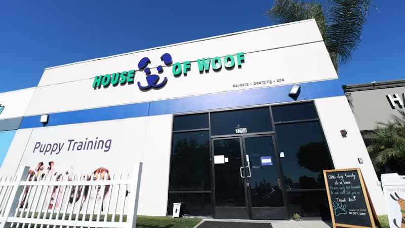 Dog trainer House of Woof Santa Ana