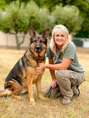 Dog trainer Man's Best Friend Vancouver