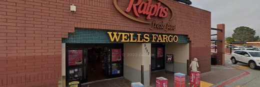 Dog trainer PetSmart Dog Training San Diego