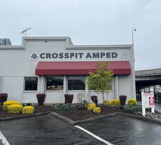 Dog trainer RepRoom Gym Bellevue