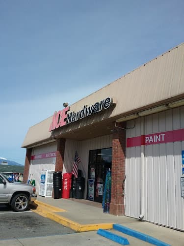 Dog trainer Valley Ace Hardware Redding