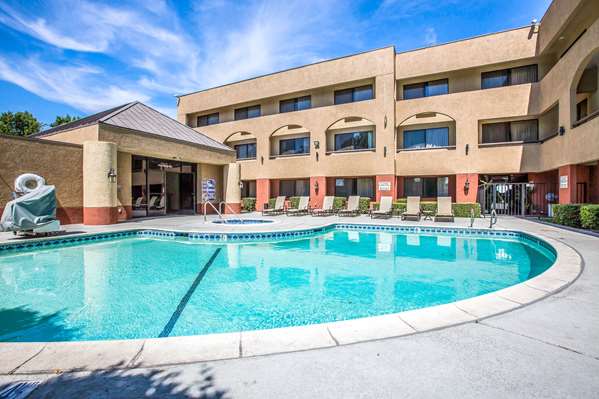 Dog walker Baymont by Wyndham Ontario Ontario