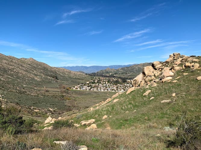 Dog walker Box Springs Mountain Reserve Moreno Valley