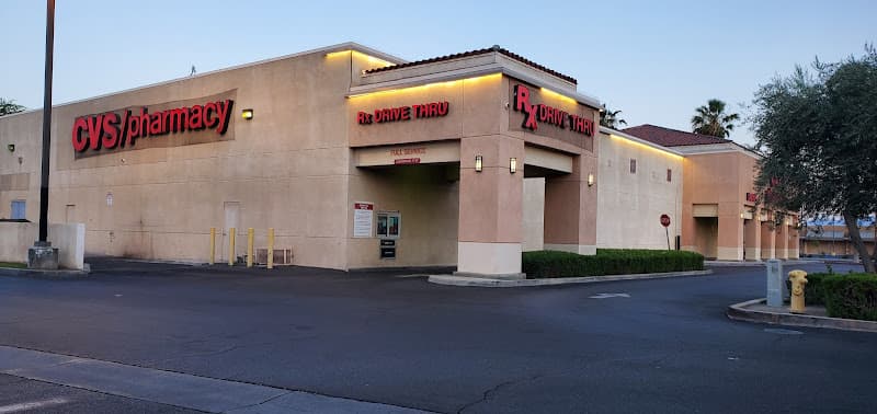 Dog walker CVS Indio