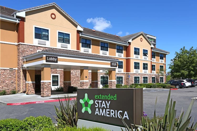 Dog walker Extended Stay America - Stockton - Tracy Tracy
