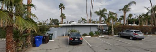 Dog walker It's The Leash We Can Do! Pet Sitting Service Indio