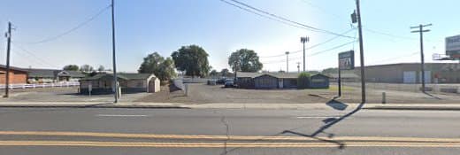 Dog walker K9 Country Club Yakima