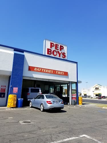 Dog walker Pep Boys Visalia