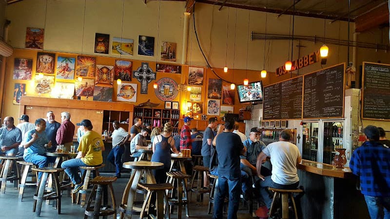 Dog walker Port Brewing / The Lost Abbey San Marcos