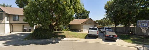 Dog walker Precious Pet Care Visalia