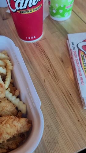 Dog walker Raising Cane’s Chicken Fingers Hesperia