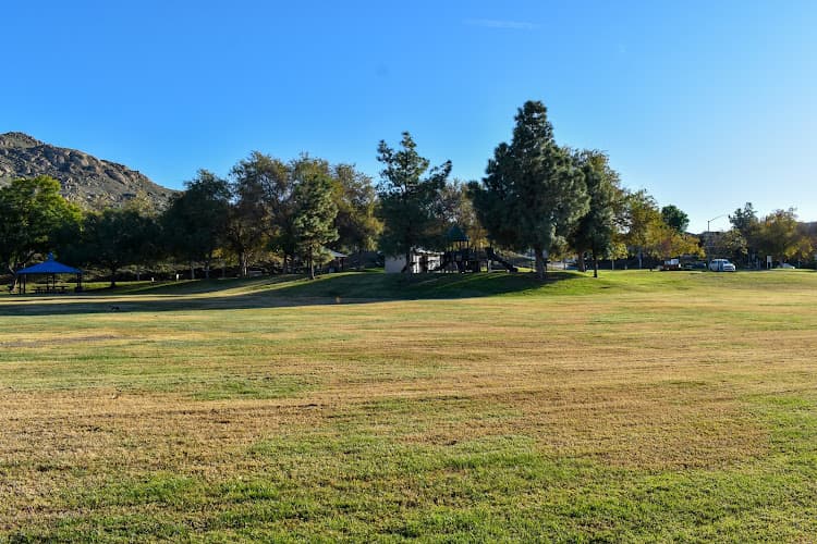 Dog walker Ridge Crest Park Moreno Valley