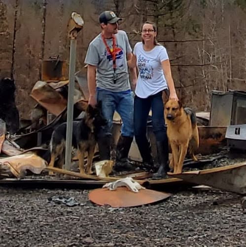 Dog walker Salem Veterinary Emergency Clinic Salem
