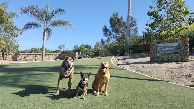 Dog walker San Diego Humane Society's Oceanside Campus (Cats, Small Pets) Oceanside