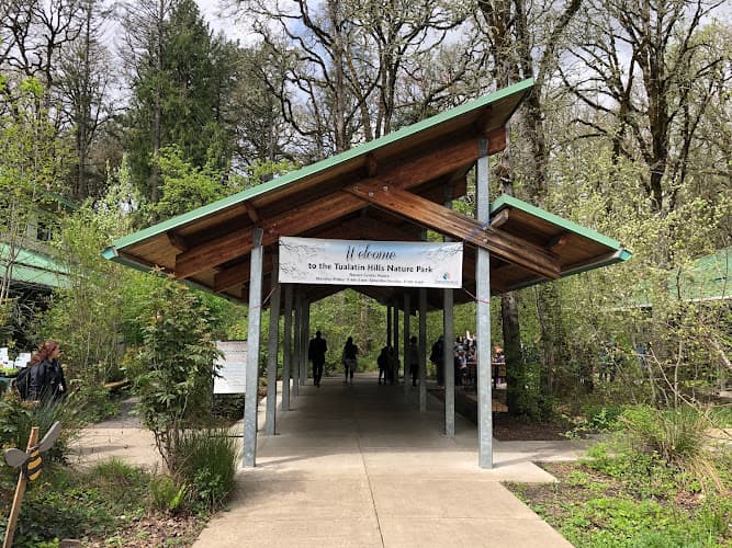 Dog walker Tualatin Hills Nature Park Beaverton