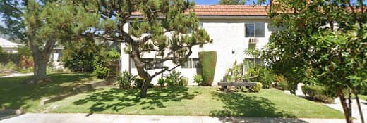 Dog walker Whitaker Dog Care Pasadena
