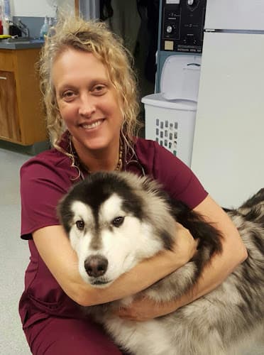 Pet boarding service Eugene Animal Hospital PC Eugene