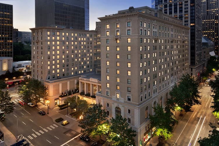 Pet boarding service Fairmont Olympic Hotel - Seattle Seattle