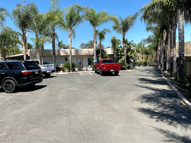 Pet boarding service Homeland Pet Hotel Fontana