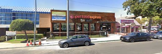 Pet boarding service Just Food For Dogs Glendale