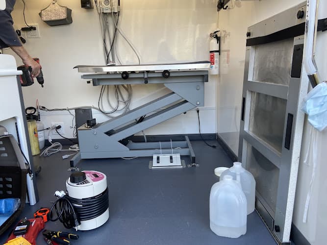 Pet boarding service MacInnes Mobile Veterinary Services Bellingham