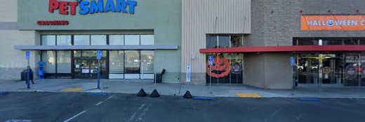 Pet boarding service PetSmart Grooming Los Angeles