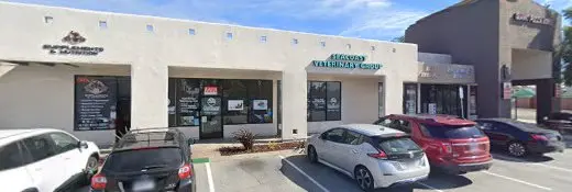 Pet vet Seacoast Pet Clinic Chula Vista