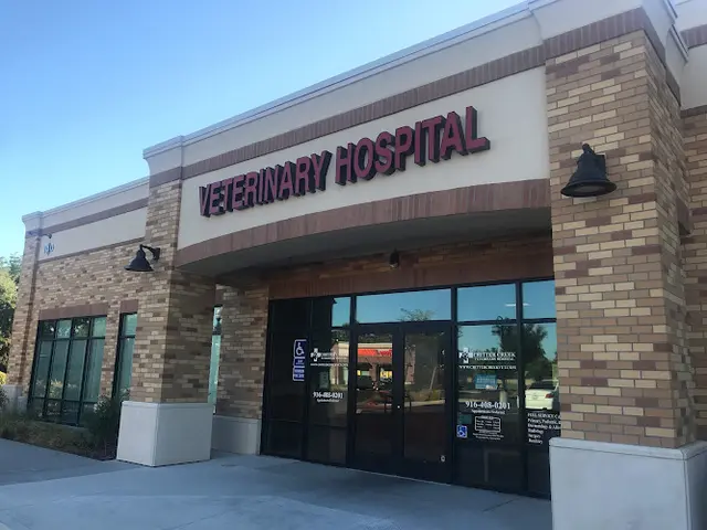 Pet boarding service Critter Creek Veterinary Hospital Sacramento