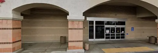 Dog trainer PetSmart Dog Training West Covina