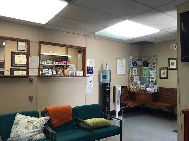 Pet vet Animal Health Care Center Glendale