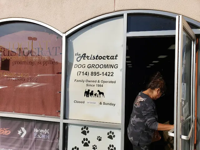 Pet boarding service Aristocrat Pet Supplies Garden Grove