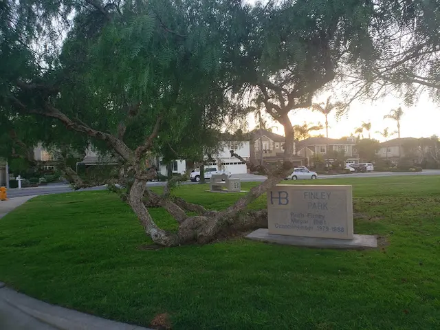 Dog Park Finley Park Huntington Beach