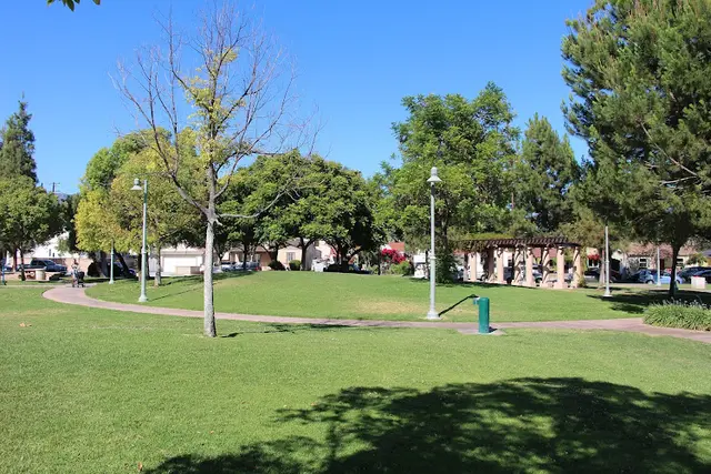 Dog Park Abraham Lincoln Park Burbank